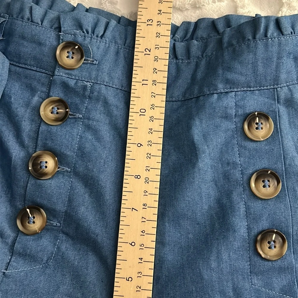 NWT NY Collection blue sailor pants. Cute dual buttons, wide leg. Women’s PM.